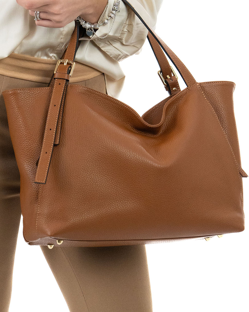 MELISSA Borsa a spalla in vera pelle martellata colore cuoio con manici regolabili