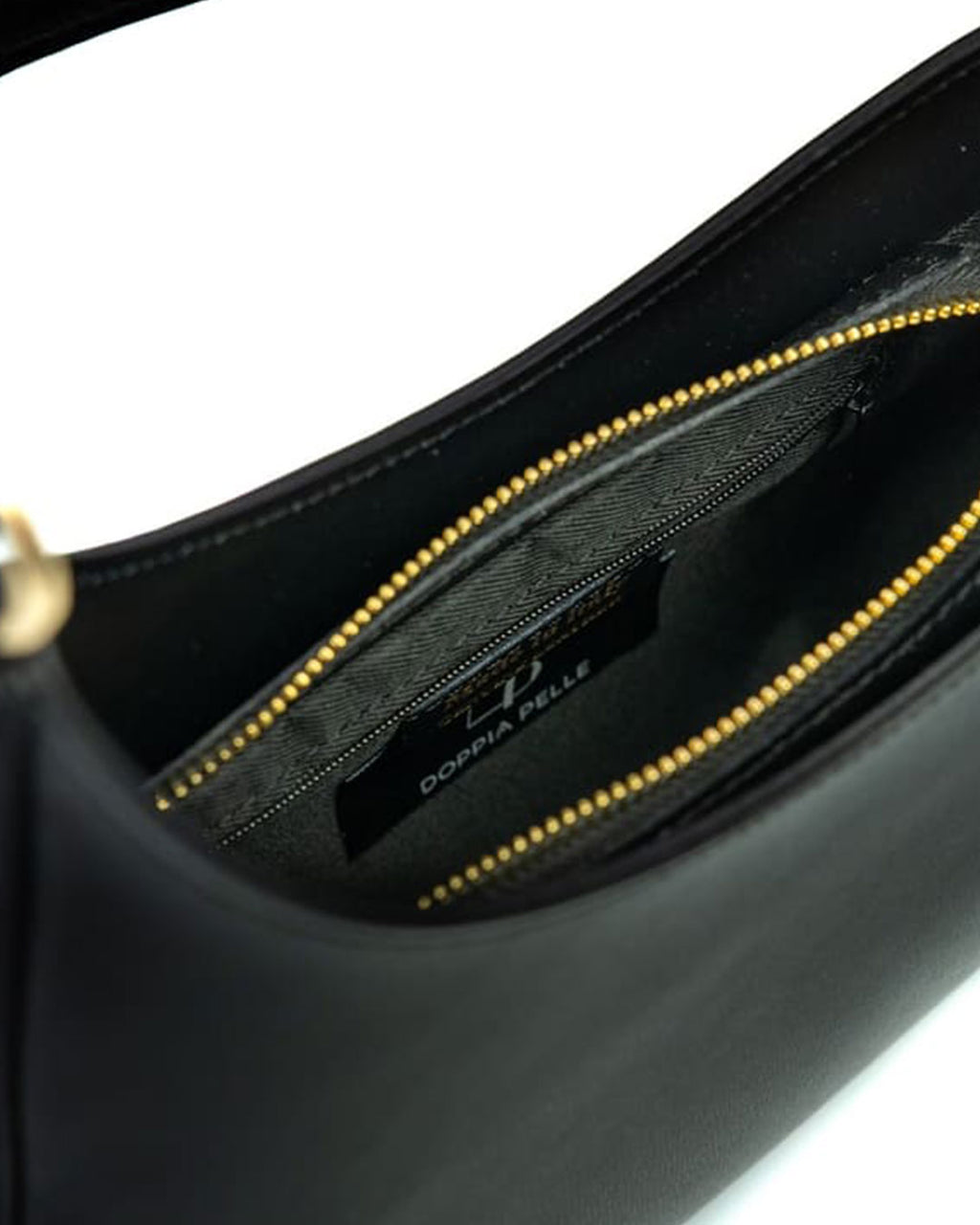 DAFNE Borsa hobo a spalla in vera pelle saffiano colore nero con tracolla