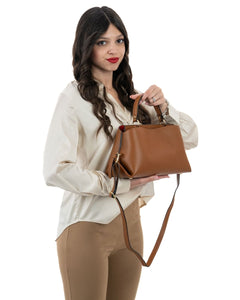 AURA Borsa a mano in vera pelle martellata colore cuoio con tracolla