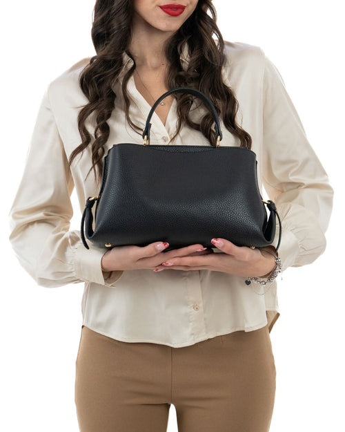 AURA Borsa a mano in vera pelle martellata colore nero con tracolla