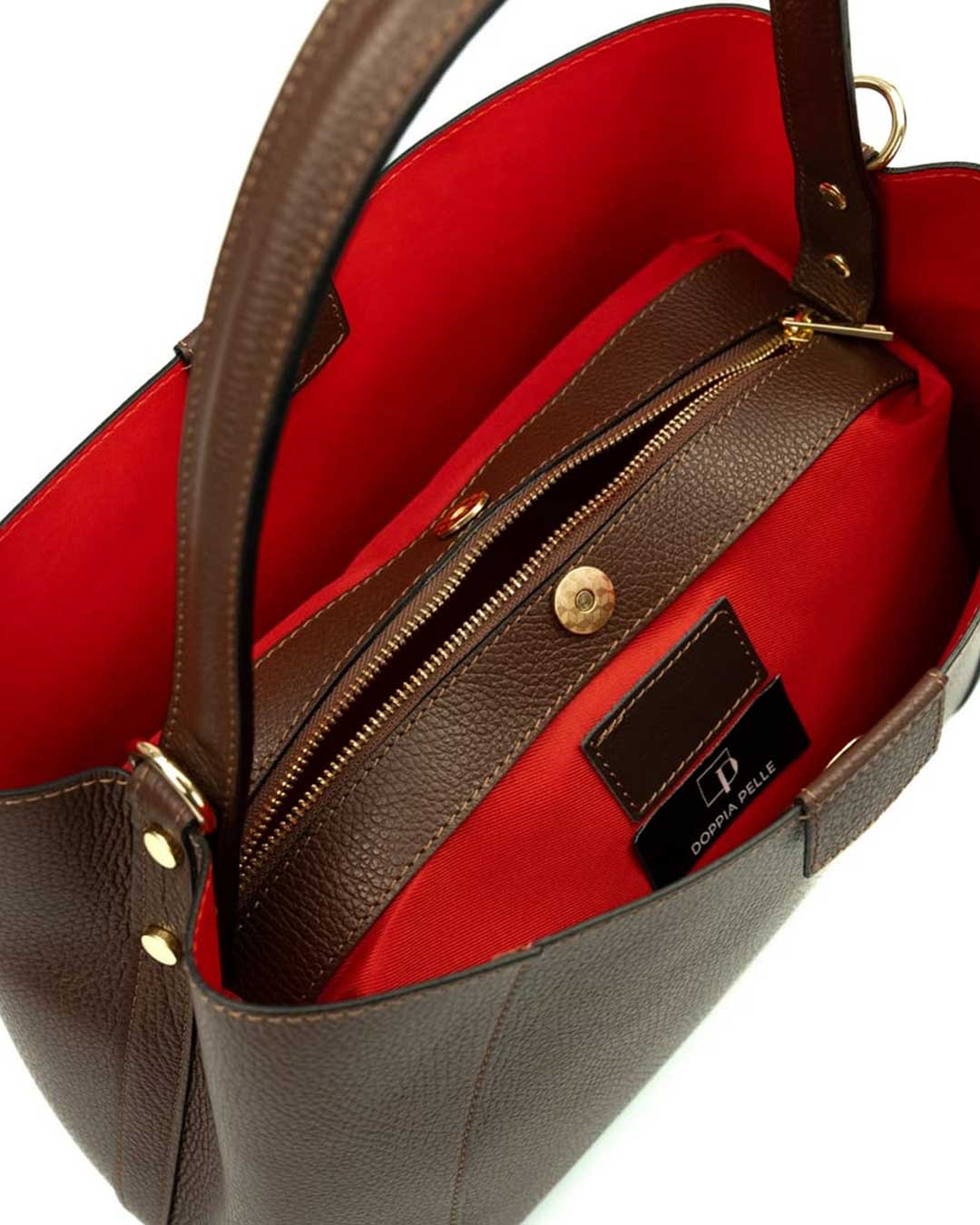 MARGOT Borsa a spalla in vera pelle martellata colore cioccolato con tracolla