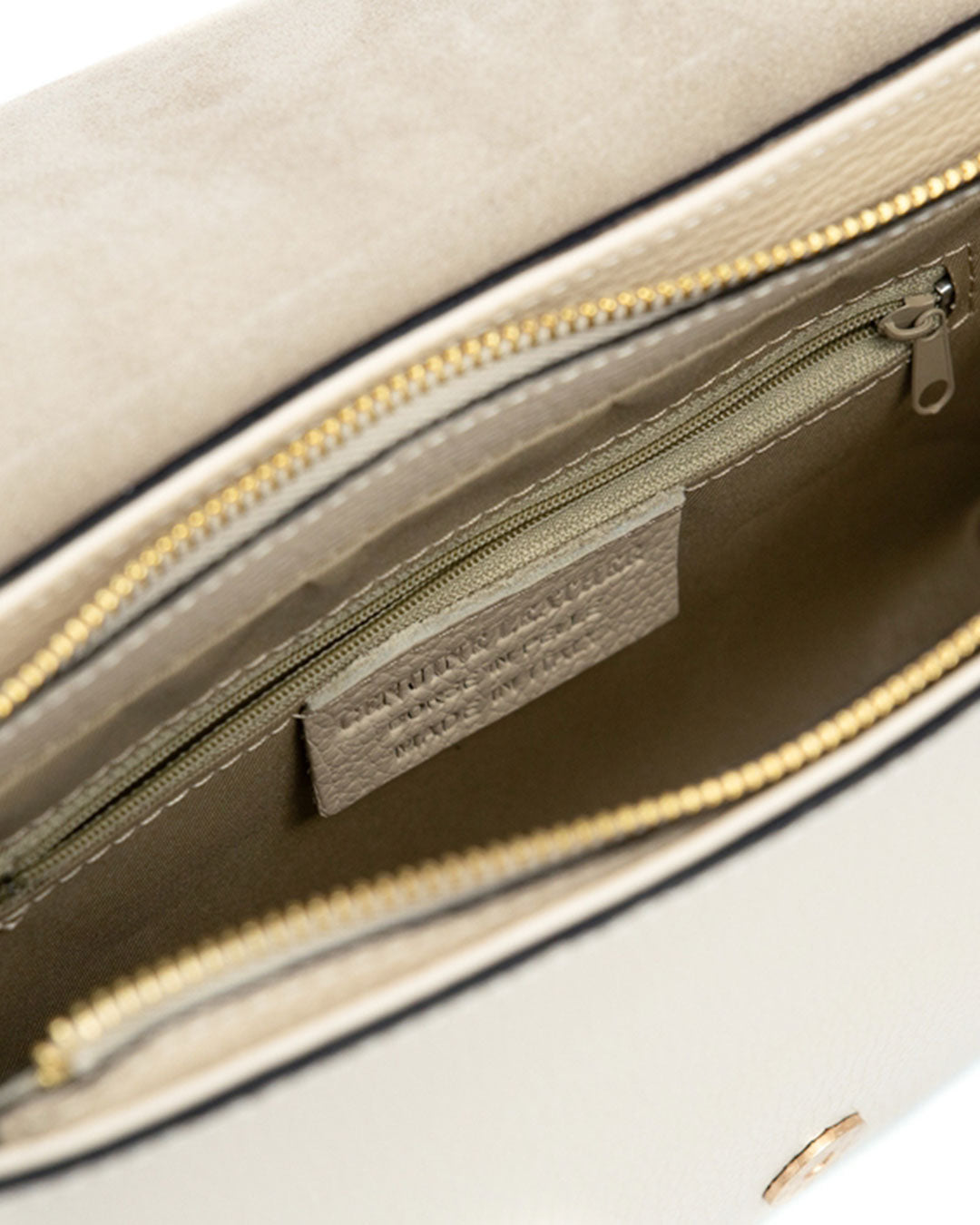 CHARLOTTE Borsa a spalla in vera pelle martellata beige con tracolla