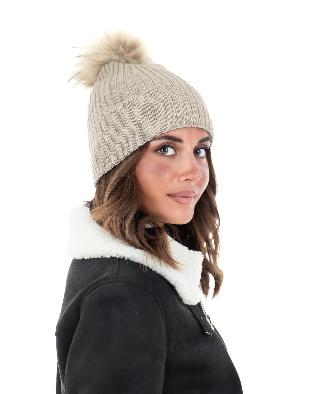 DAISY Cappello donna in lana beige con pompon in pelliccia