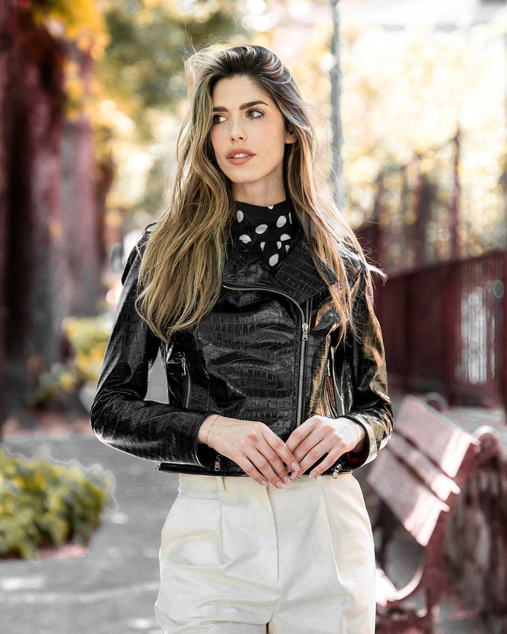GEMMA Giacca Chiodo corto da donna in vera pelle nero effetto cocco