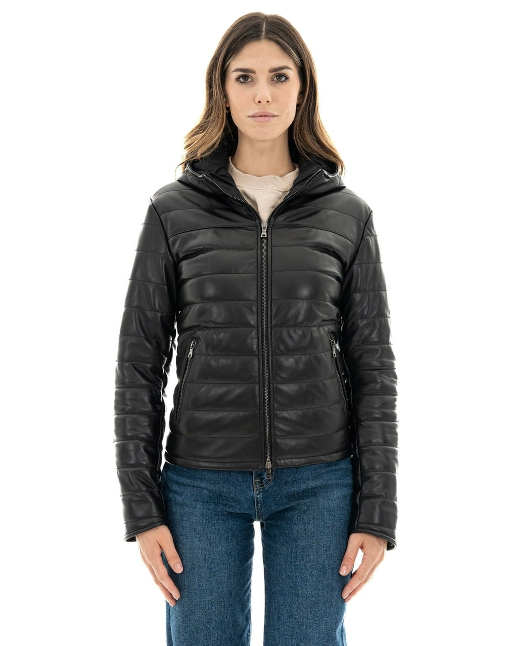 Piumino con cappuccio da donna in vera pelle nero