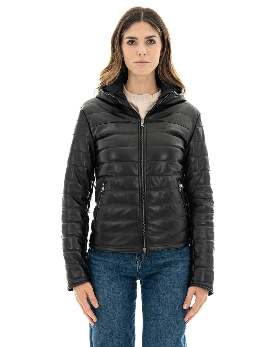 Piumino con cappuccio da donna in vera pelle nero